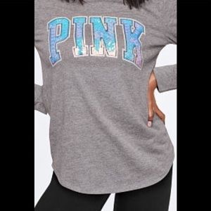 NWT VS SIZE SMALL PINK LIGHT WEIGHT BLING TEE